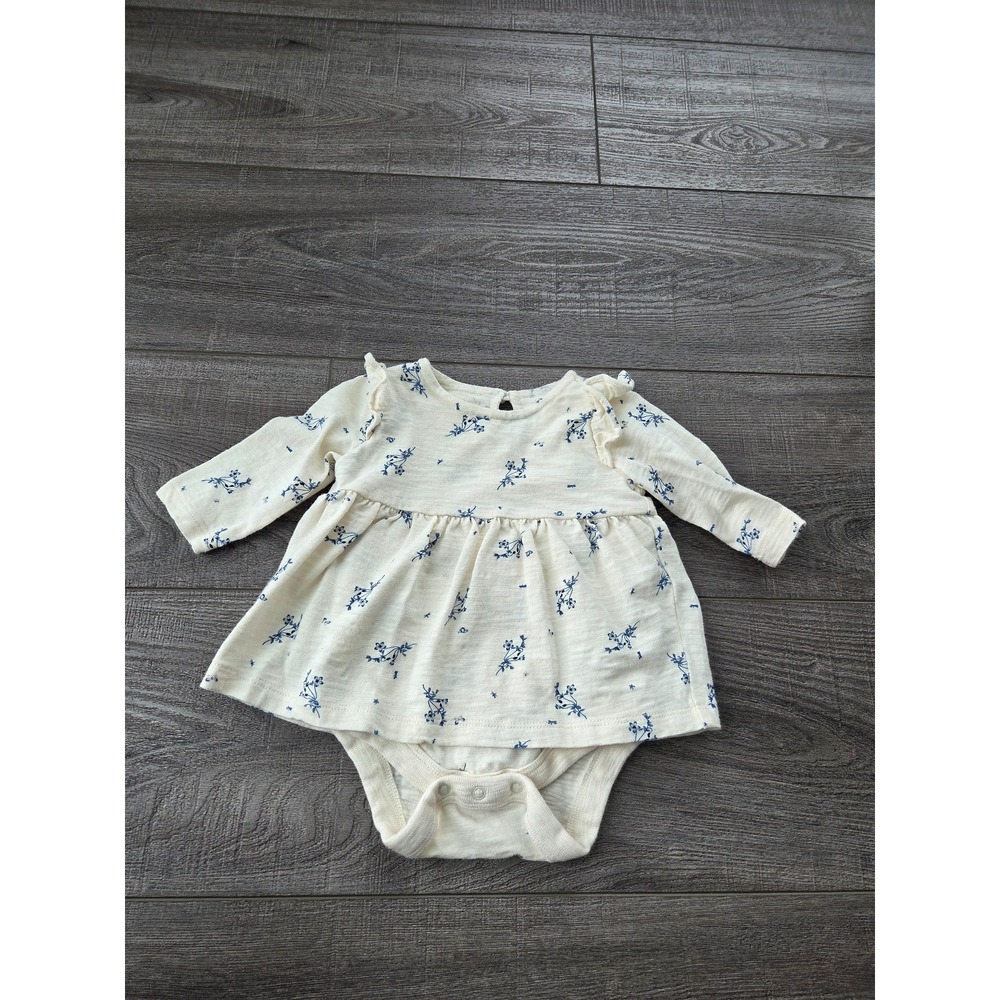 Baby gap romper‎ 0-3 mos